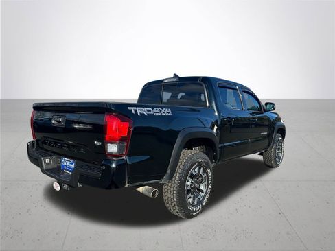 Used 2019 Toyota Tacoma TRD Off-Road image 7