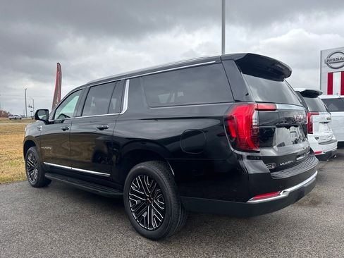 New 2026 GMC Yukon XL Elevation AWD/4WD image 15