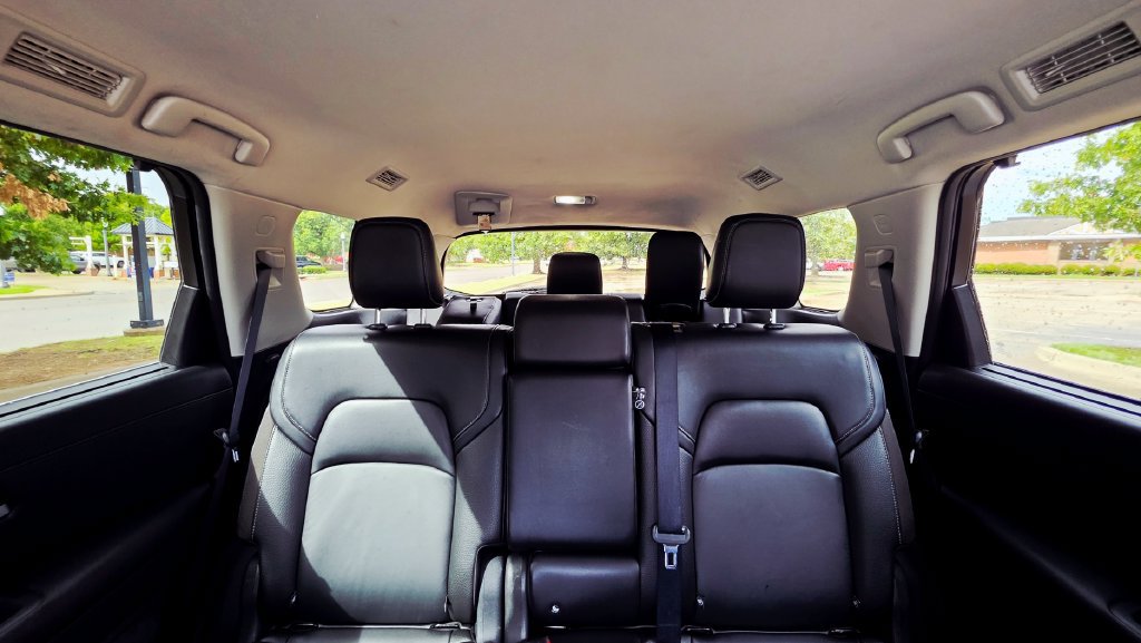 Used 2024 Nissan Pathfinder SL AWD/4WD image 18