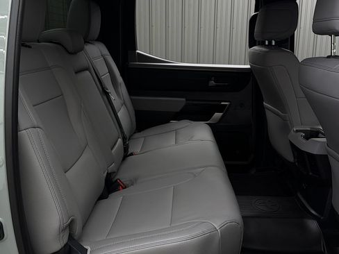 Used 2026 Toyota Tundra Limited AWD/4WD image 37