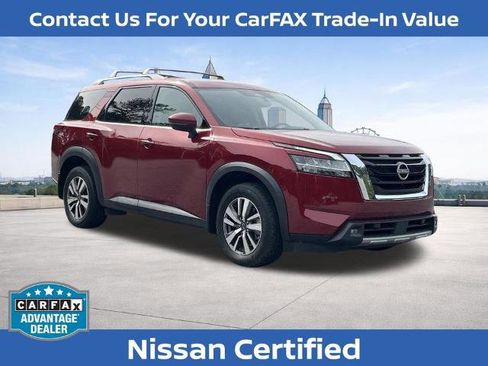 Certified 2024 Nissan Pathfinder SL image 29