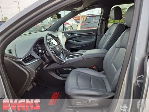 Used 2023 Buick Enclave Essence AWD/4WD image 17