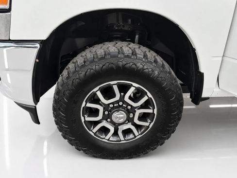 Used 2021 RAM 2500 Big Horn AWD/4WD image 11