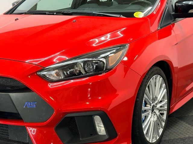 Used 2018 Ford Focus RS AWD/4WD image 8