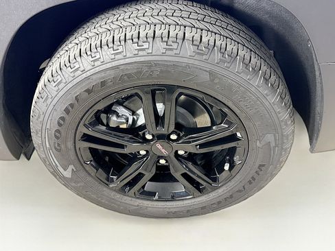 Used 2024 GMC Terrain AT4 image 36