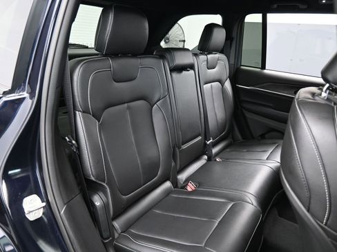 Used 2024 Jeep Grand Cherokee Limited w/ Black Appearance Package image 46