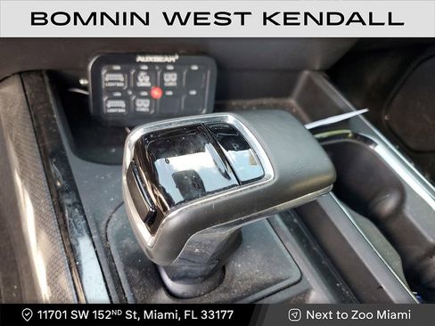 Used 2023 Chevrolet Silverado 1500 ZR2 w/ Technology Package image 25