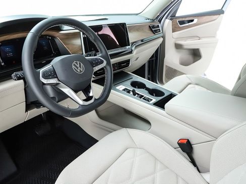 New 2026 Volkswagen Atlas SE image 57