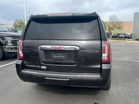 Used 2018 GMC Yukon XL Denali w/ Open Road Package AWD/4WD image 7