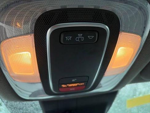 Used 2023 Hyundai Elantra SEL w/ Winter Weather Package FWD image 24
