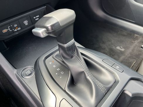 Used 2025 Kia K4 FWD image 42