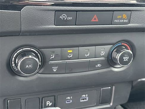 Used 2024 Nissan Frontier S w/ Technology Package image 13