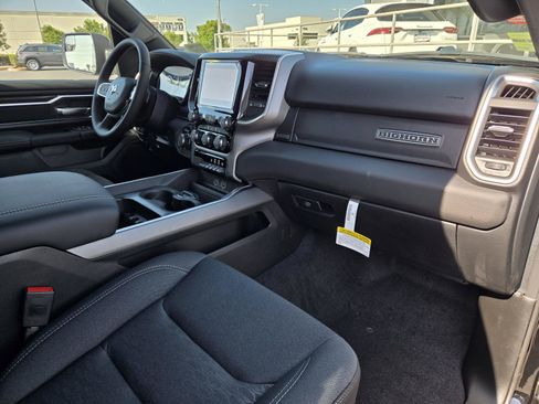 New 2026 RAM 1500 Big Horn w/ Night Edition RWD image 32