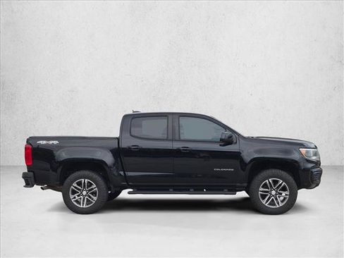 Used 2021 Chevrolet Colorado W/T w/ Custom Special Edition AWD/4WD image 4