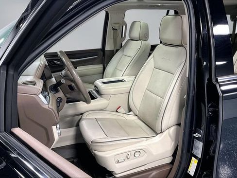 Used 2021 GMC Yukon Denali w/ Denali Premium Package AWD/4WD image 21