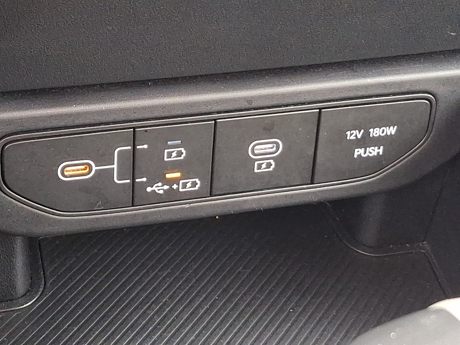 Used 2025 Kia K4 FWD image 24