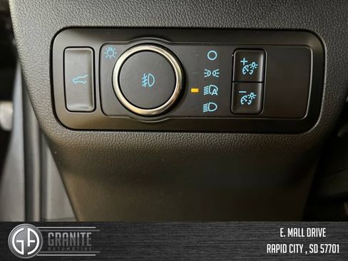 Used 2025 Ford Escape ST-Line Select AWD/4WD image 30