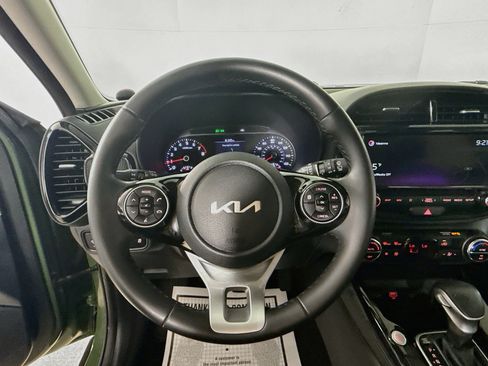 Used 2022 Kia Soul X-Line FWD image 11