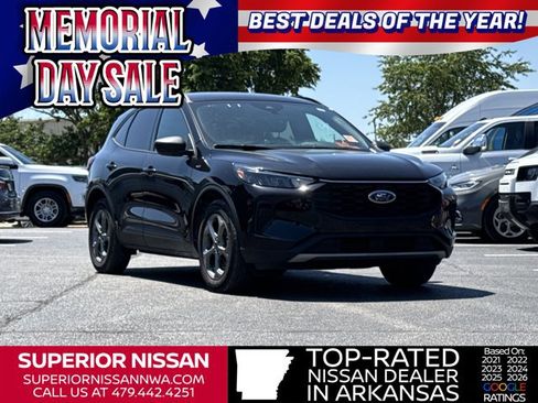 Used 2025 Ford Escape ST-Line FWD image 1