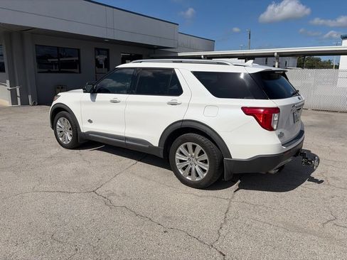Used 2022 Ford Explorer King Ranch w/ Class IV Trailer Tow Package AWD/4WD image 4
