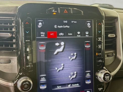 Used 2021 RAM 1500 Big Horn AWD/4WD image 17