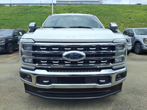 Used 2024 Ford F250 Lariat w/ Lariat Ultimate Package AWD/4WD image 2
