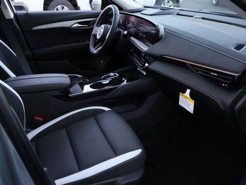 New 2025 Buick Envision Sport Touring image 8
