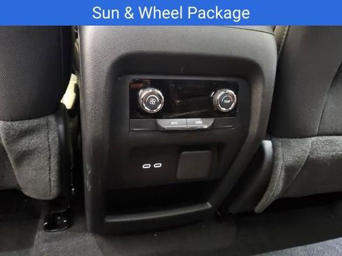 New 2026 Chevrolet Traverse LT w/ Sun and Wheel Package image 13