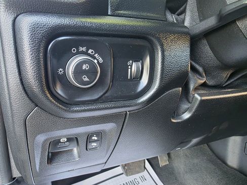 Used 2020 RAM 1500 Big Horn image 28