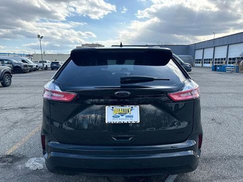 Certified 2023 Ford Edge SE AWD/4WD image 5