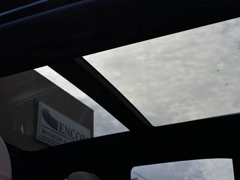 Used 2024 Mercedes-Benz GLE 450 4MATIC image 55