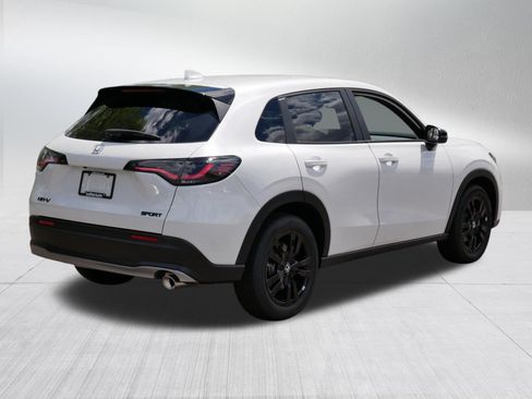 Certified 2026 Honda HR-V Sport image 7