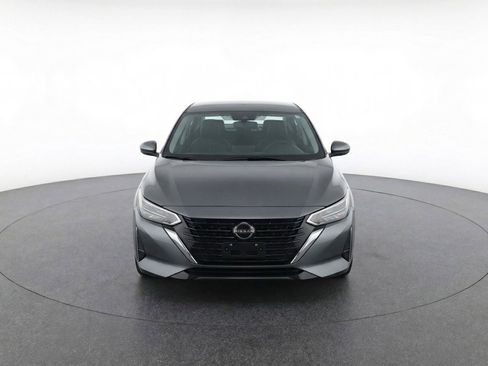 Used 2024 Nissan Sentra SV FWD image 2