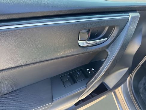 Used 2019 Toyota Corolla LE FWD image 21