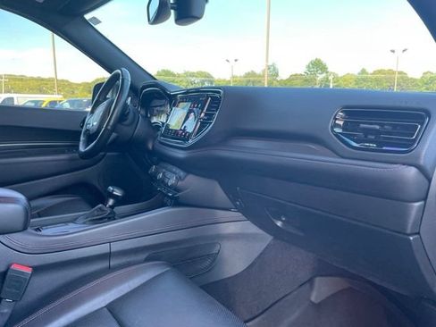 Used 2022 Dodge Durango R/T w/ Blacktop Package AWD/4WD image 30