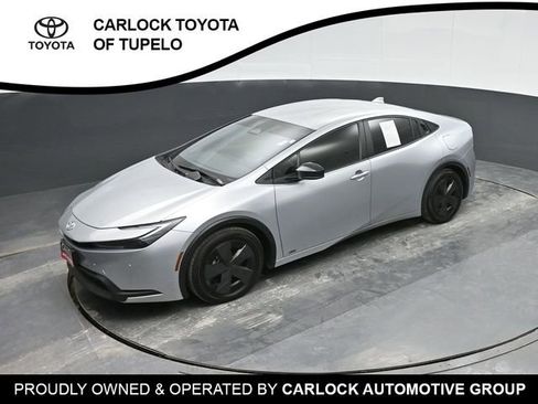 Used 2024 Toyota Prius XLE image 34