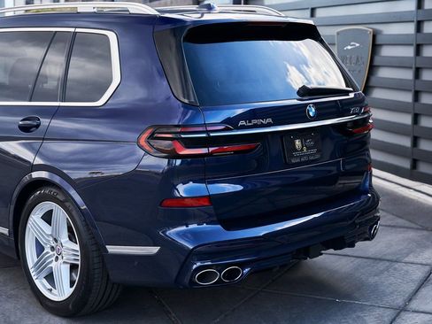 Used 2024 BMW ALPINA XB7 AWD/4WD image 8