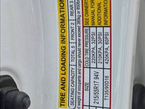 Used 2018 Honda HR-V EX image 16
