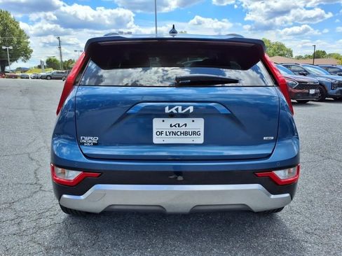 New 2025 Kia Niro EX Touring image 5