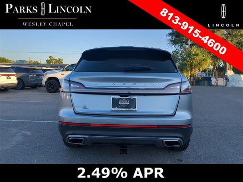 Certified 2021 Lincoln Nautilus Reserve image 5