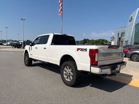 Used 2019 Ford F350 Platinum w/ Platinum Ultimate Package AWD/4WD image 3