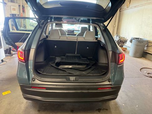 Used 2024 Honda HR-V LX image 18