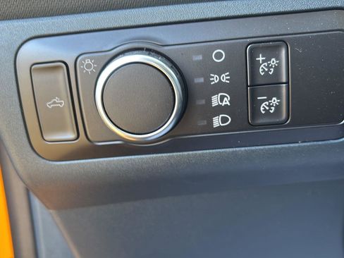 New 2026 Ford Maverick XL image 19