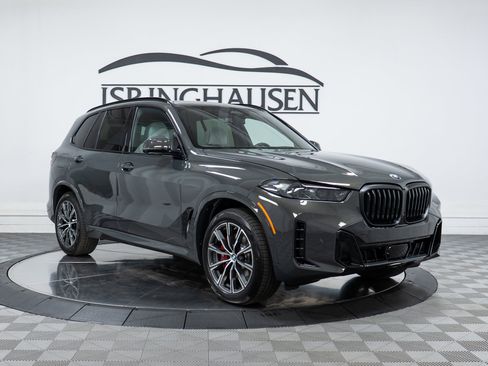 New 2026 BMW X5 xDrive40i w/ M Sport Package image 3