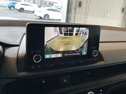 Used 2024 Honda CR-V EX image 12