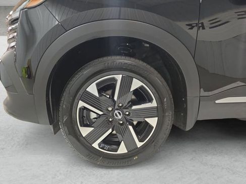 New 2026 Nissan Kicks SV image 23