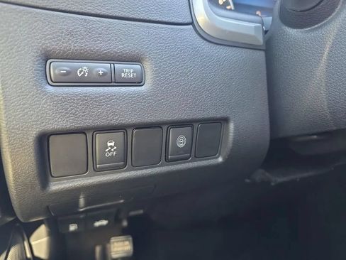 Used 2021 Nissan Murano SV AWD/4WD image 23