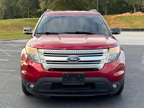 Used 2013 Ford Explorer XLT image 6