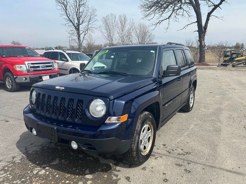 Used 2014 Jeep Patriot Sport w/ Power Value Group image 1