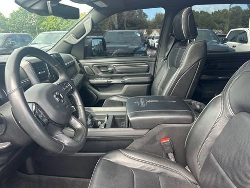Used 2023 RAM 1500 Limited AWD/4WD image 9